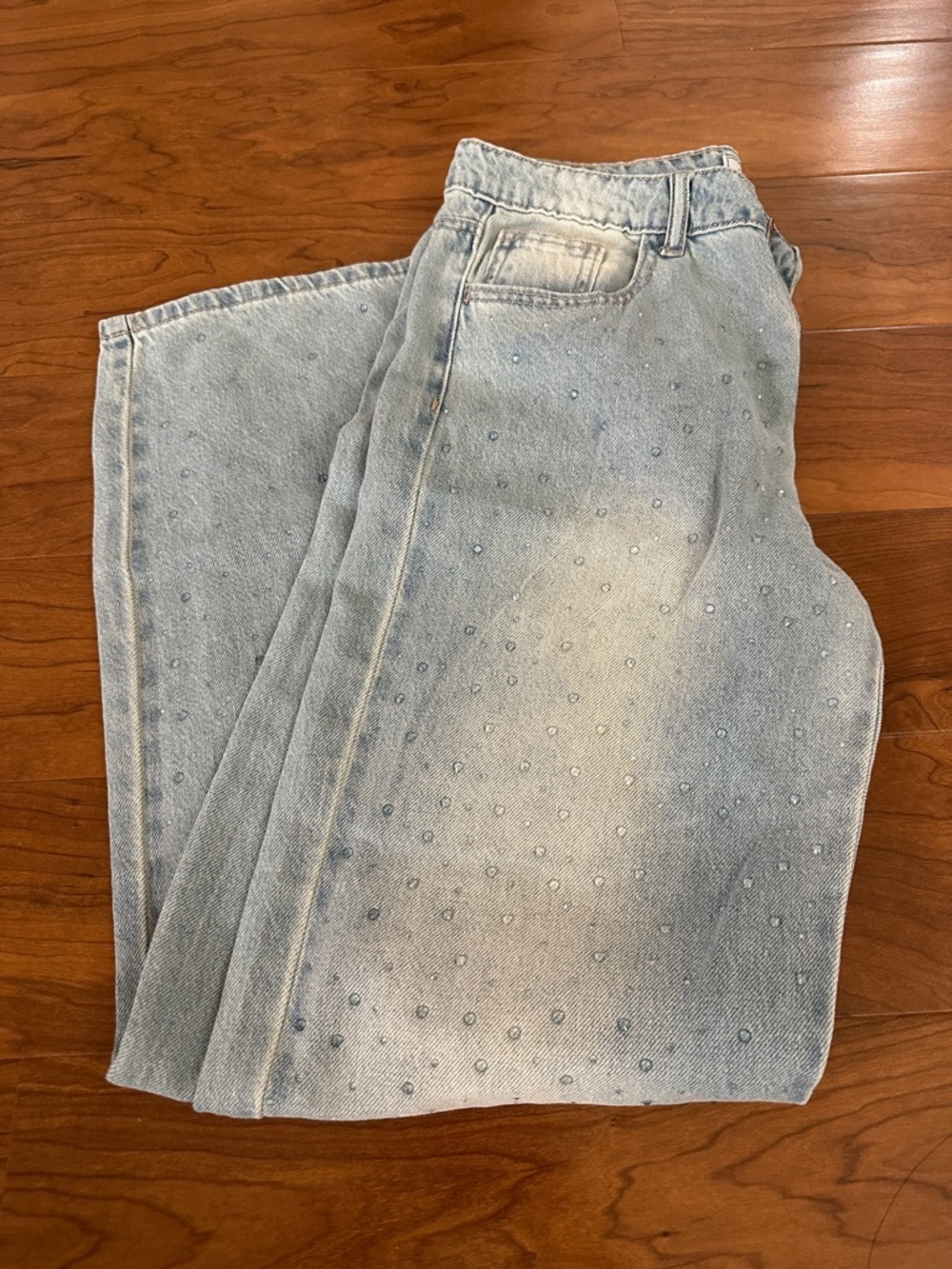 Light Blue Straight Leg Jeans with Subtle Stud Details